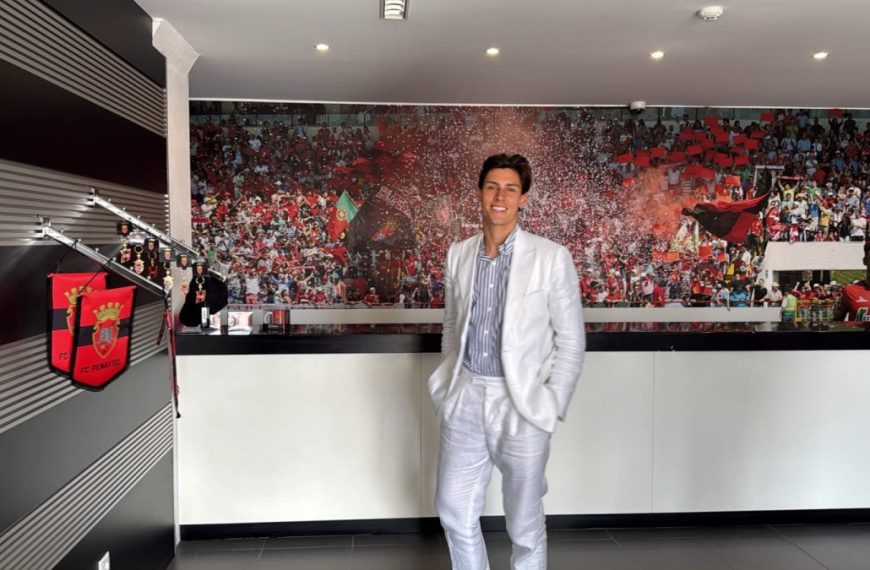 Alexei Rojas ya es nuevo jugador del FC Penafiel de Portugal.