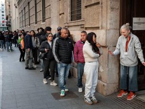 España supera 1,17 millones de solicitudes de regularización&hellip;