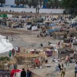 CEUTA: España comienza a desalojar el campamento de migrantes