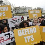 Trump avanza con el fin del TPS y miles de inmigrantes quedan en riesgo de perder su protección