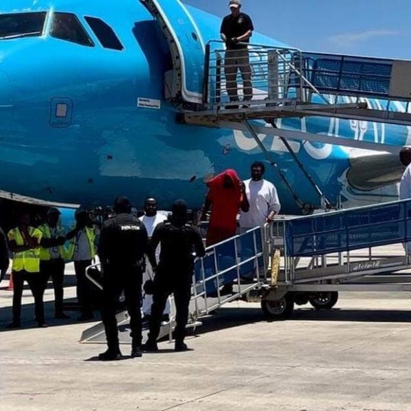 Estados Unidos deporta a más de 160 haitianos&hellip;
