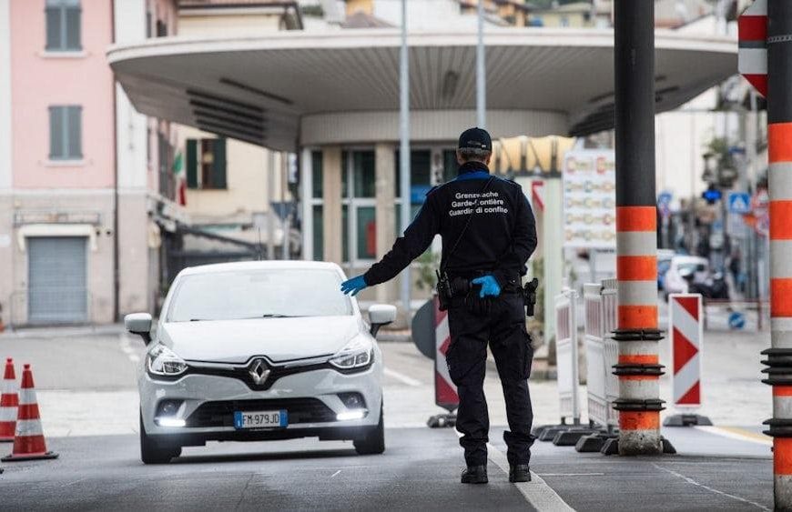 Suiza reanudará el traslado de solicitantes de asilo hacia Italia tras casi cuatro años