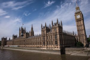 El Brexit vuelve al centro del debate británico:&hellip;
